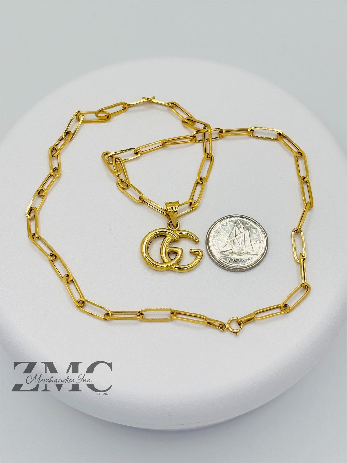 18K Gold Paperclip G Necklace