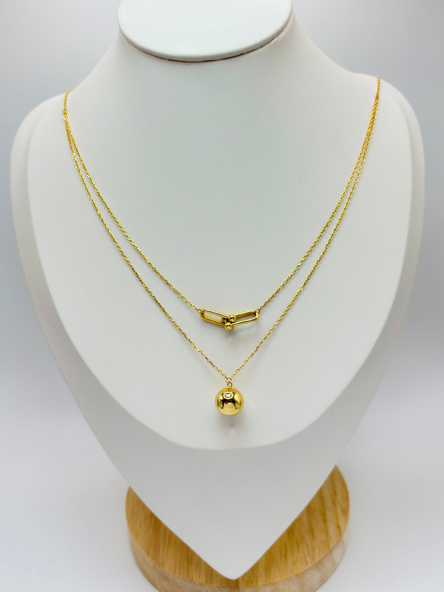 K18 Japan Gold Layered Attached Necklace