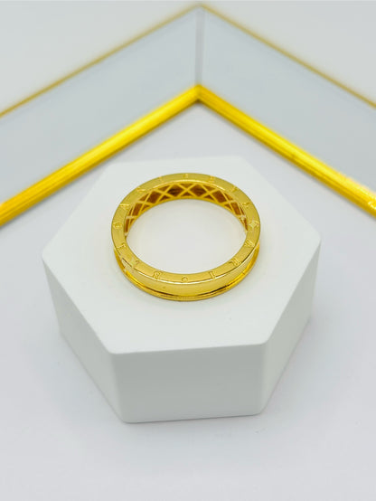 18K Gold B. Plain Ring