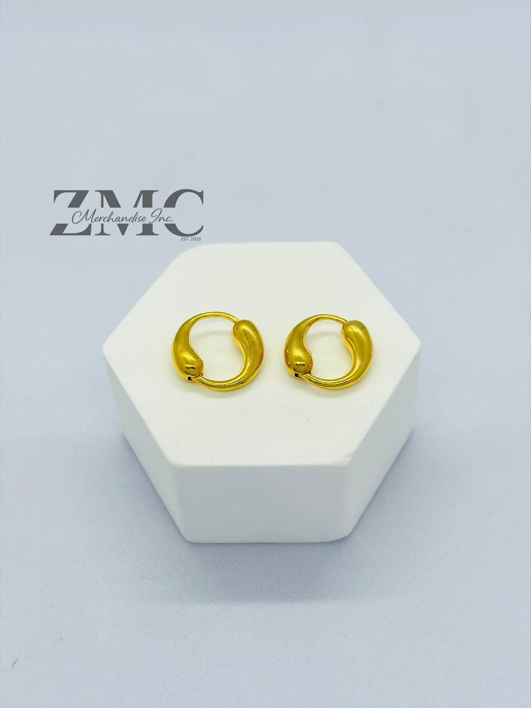 18K Gold Teardrop Loop Earrings Huggies
