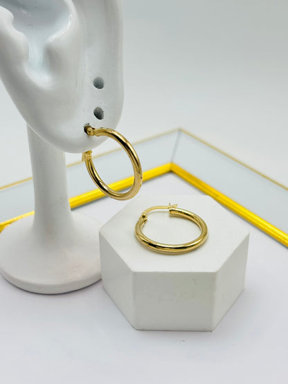 18K Gold Plain Loop Earrings
