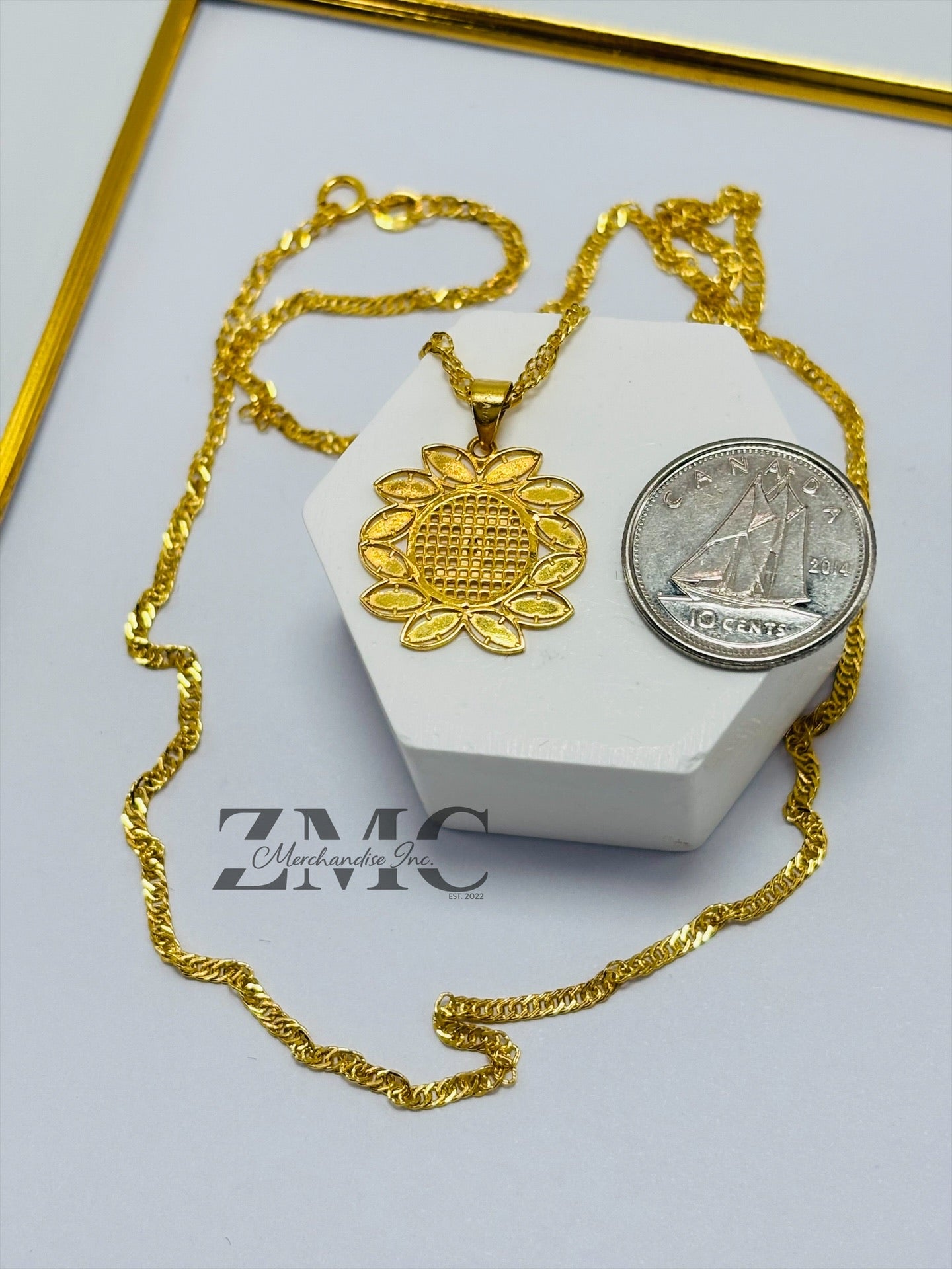 18K Gold C Necklace