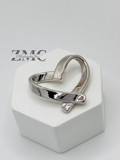 18K White Gold Open Heart Pendant (Electroform)