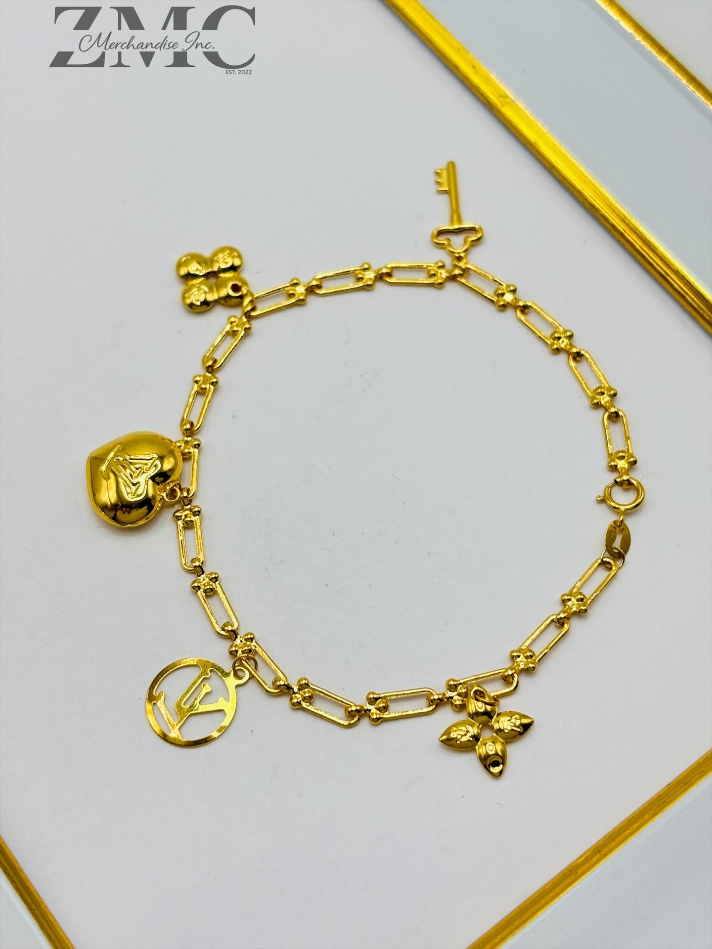 18K Gold Flat Hardware Heart, Flower Charm Bracelet