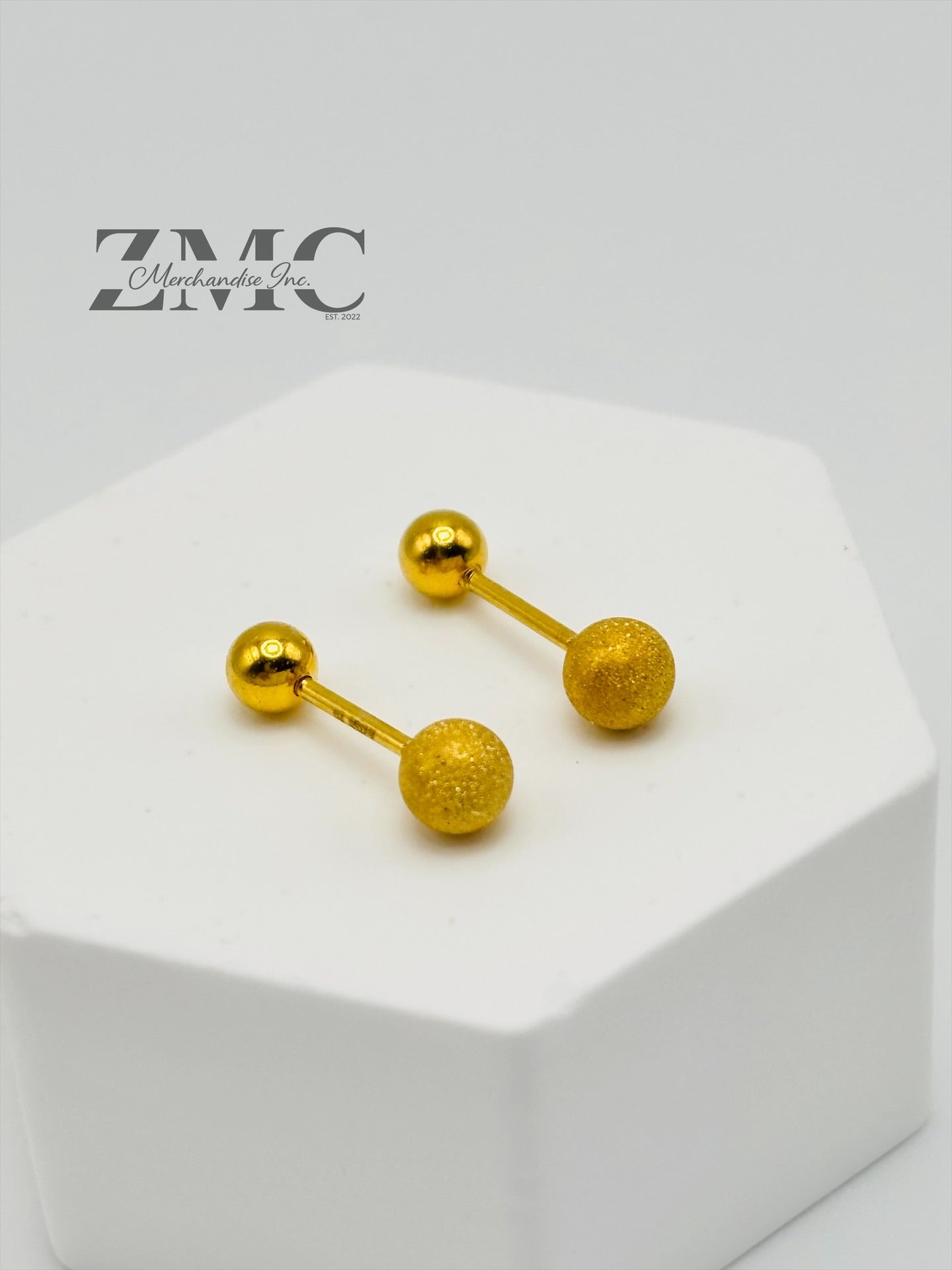 18K Gold Matte/Plain Ball Screw Earrings