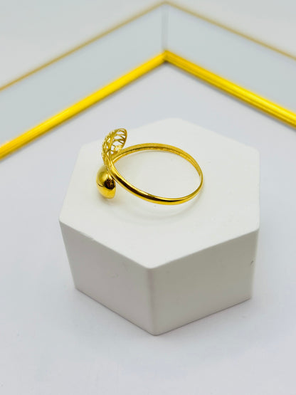 18K Gold Teardrop Ring