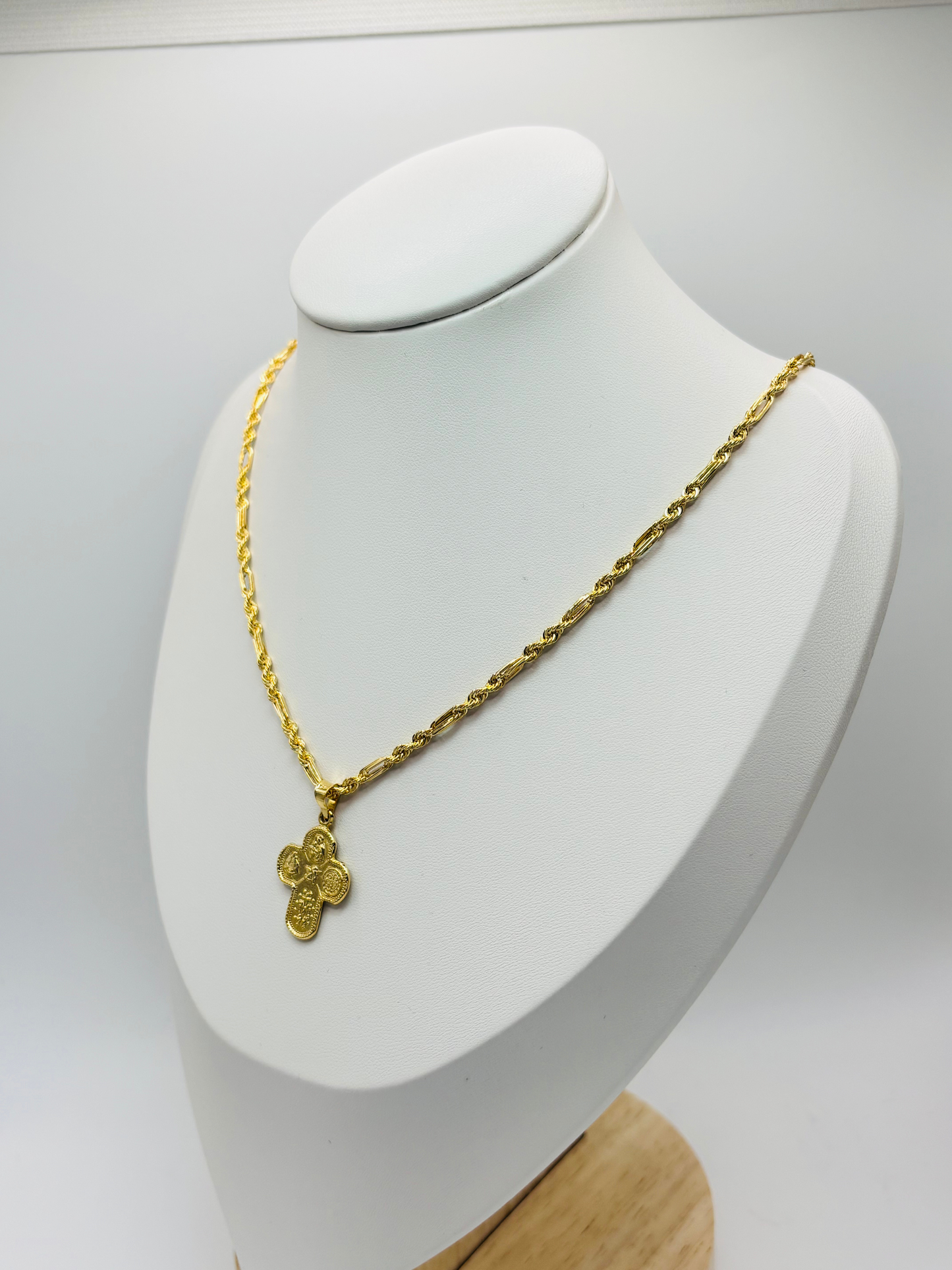 18K Gold Cross Necklace