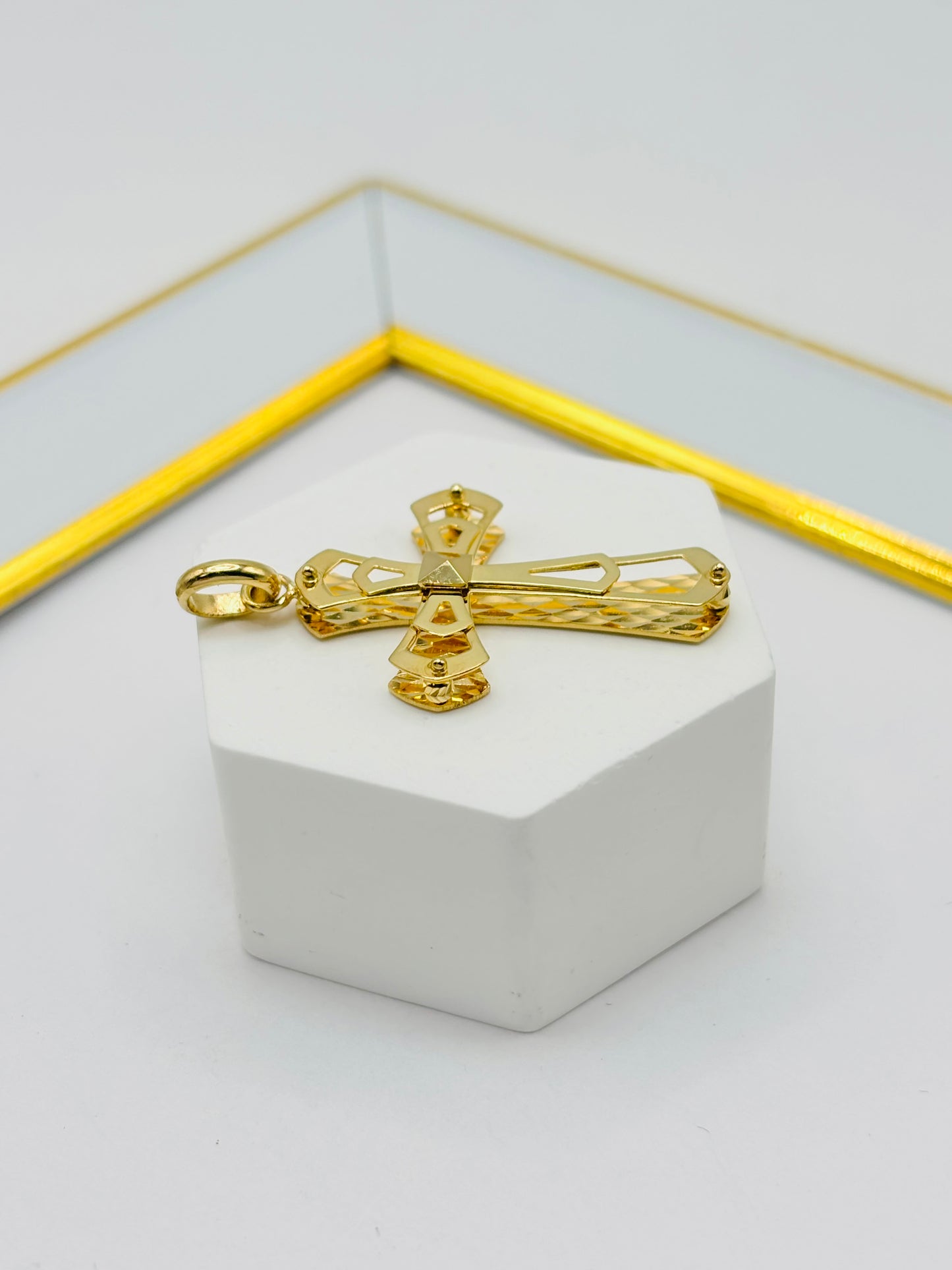 18K Gold Cross Back to Back Pendant