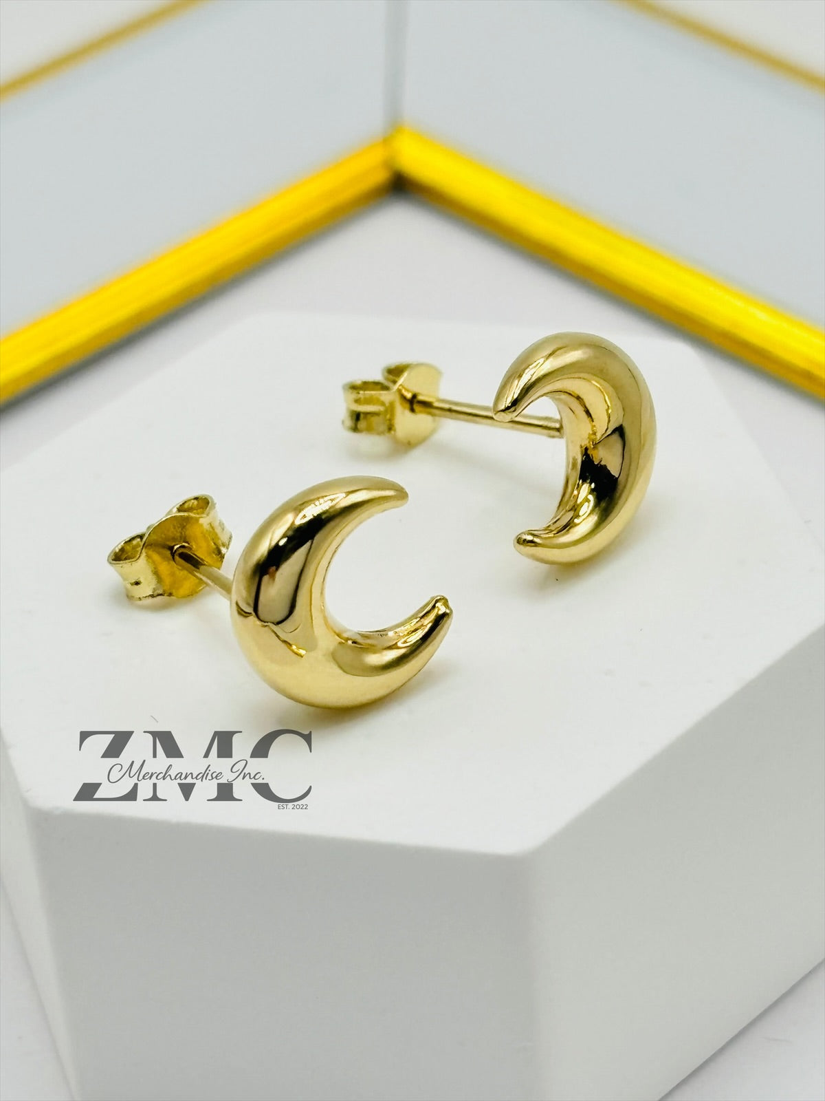 18K Gold Moon Earrings