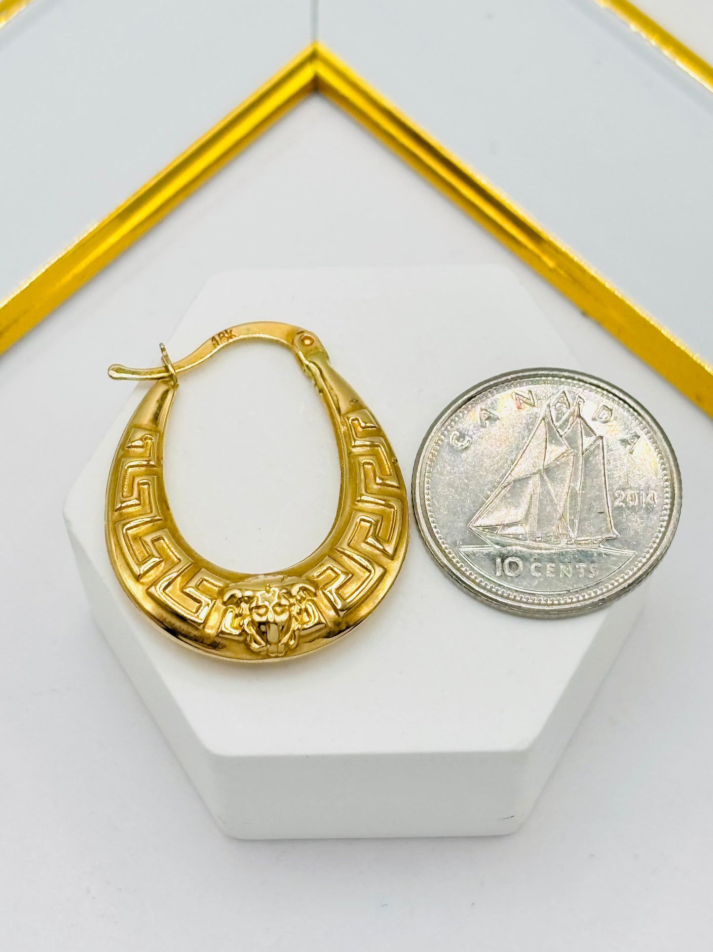 18K Gold Loop Earrings