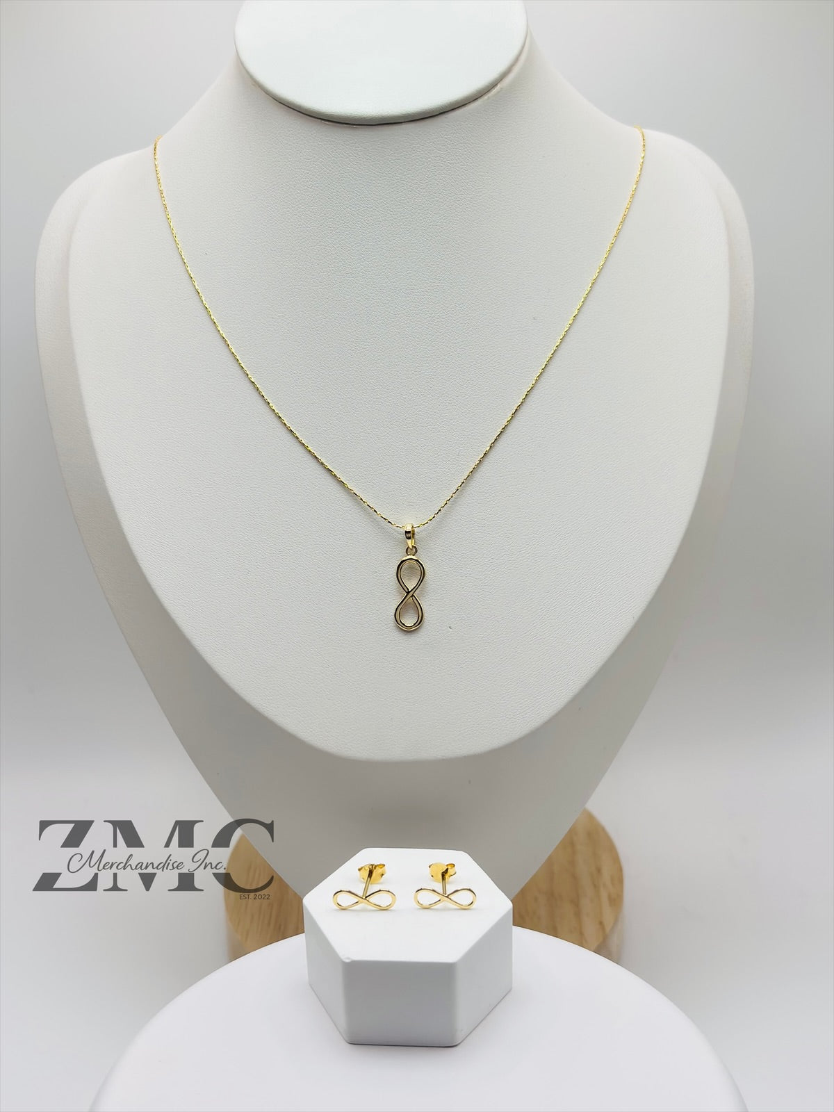 18K Gold Infinity Earrings and Necklace Set