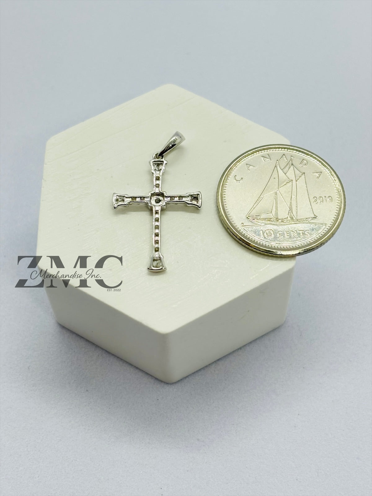 K18 Japan White Gold Cross Pendant 0.15 carat Natural Diamond