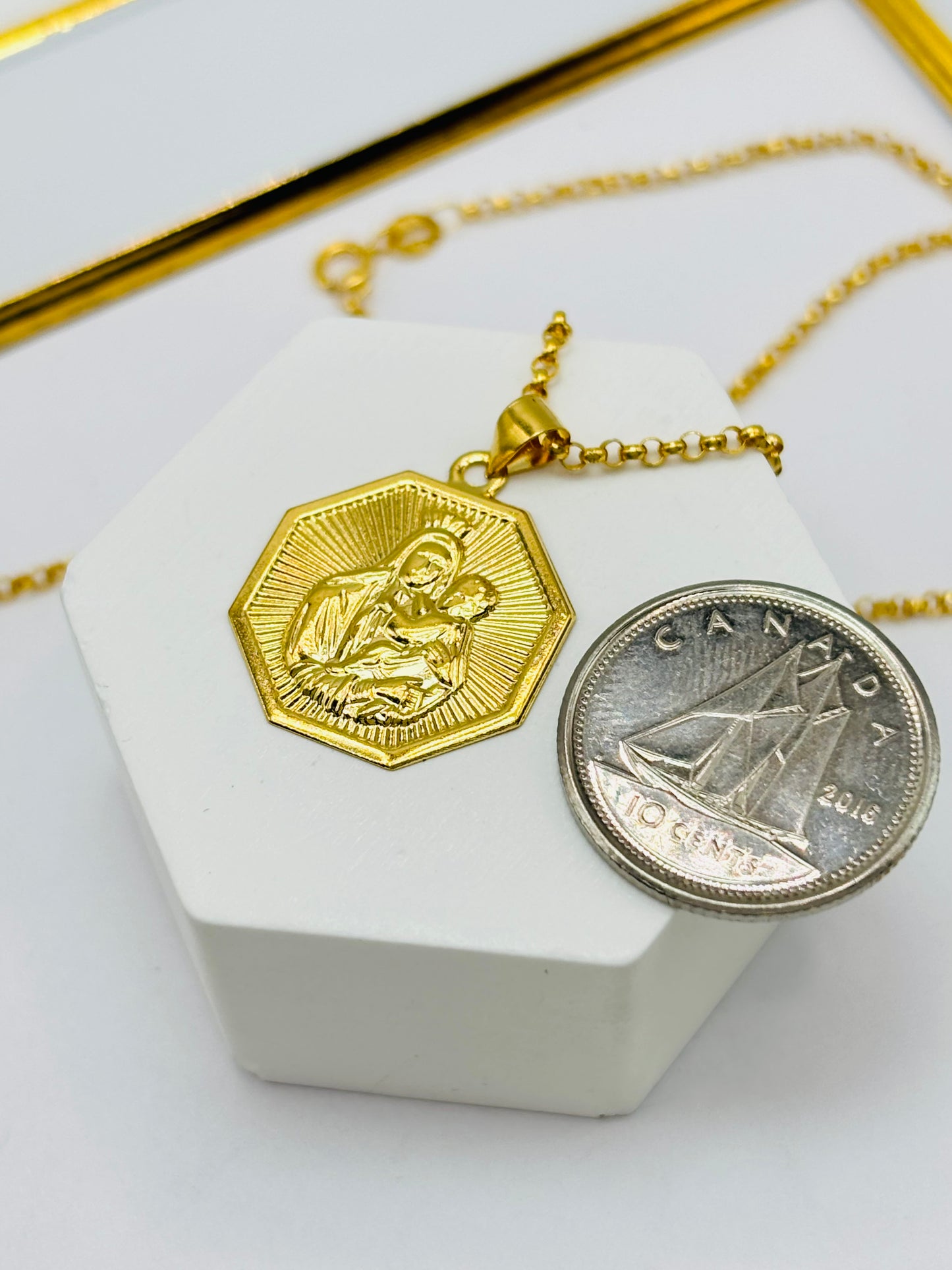 18K Gold Religious Necklace