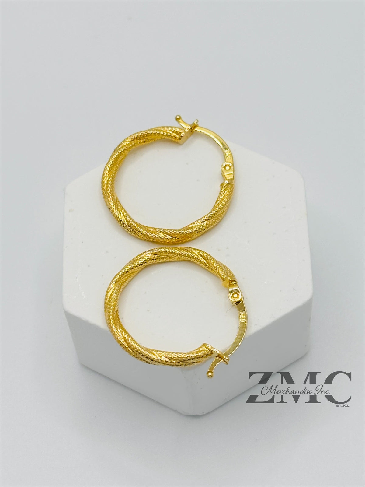 18K Gold Twisted Loop Earrings