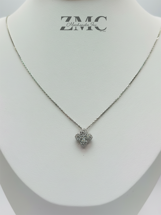 K18 Japan Clover 0.50ct Natural Diamond Pendant with 18K Gold Necklace