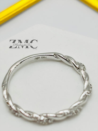 18K White Gold Ring