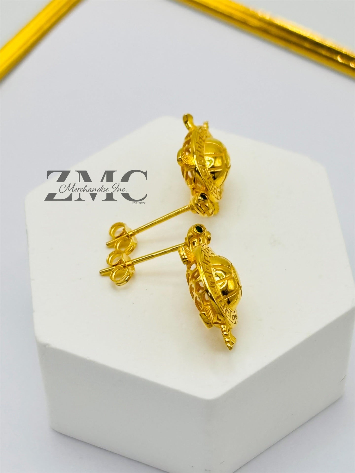 18K Gold Lucky turtle Earrings