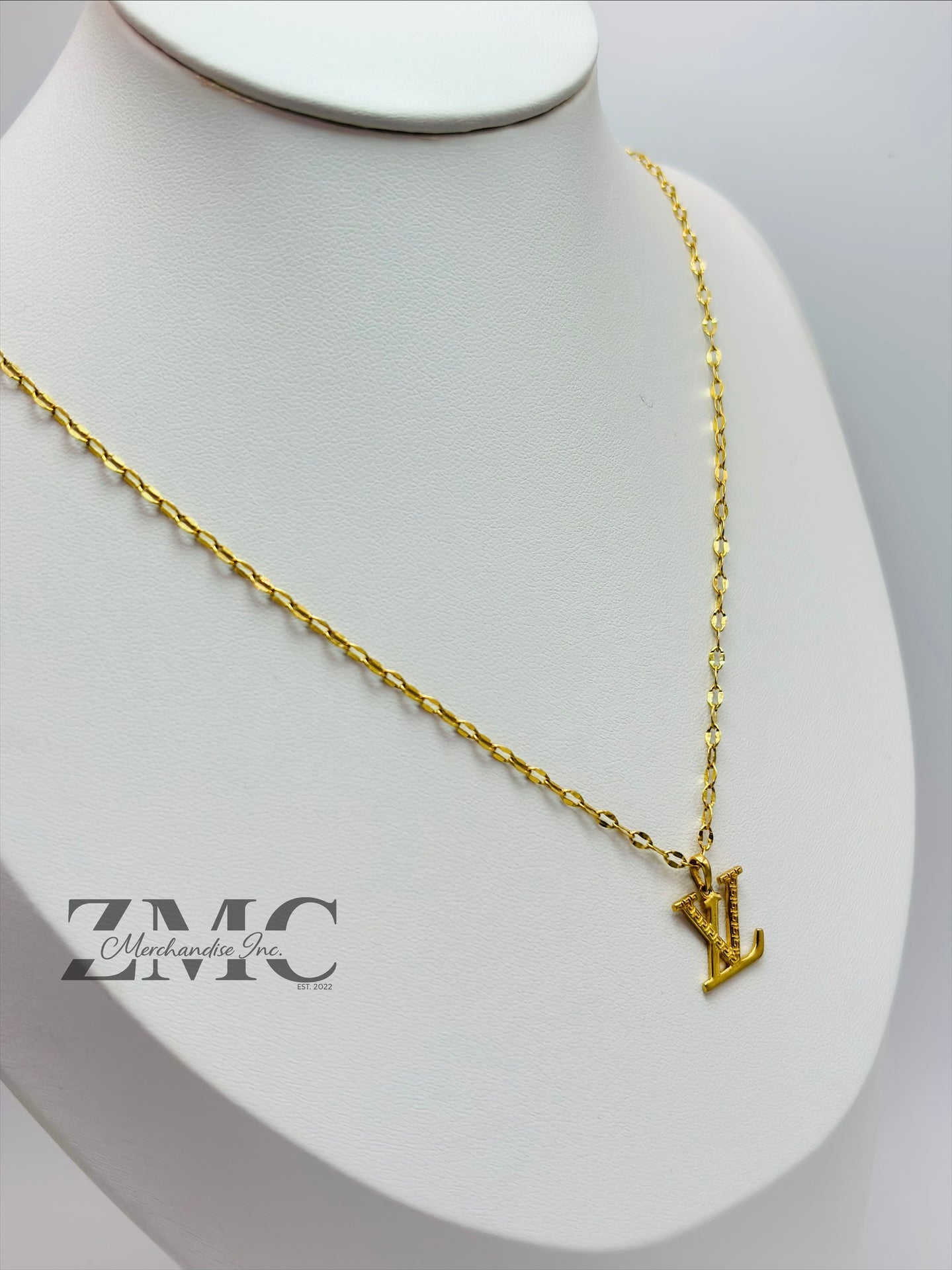 18K Gold L Necklace