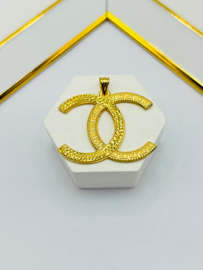 18K Gold Pendant Big