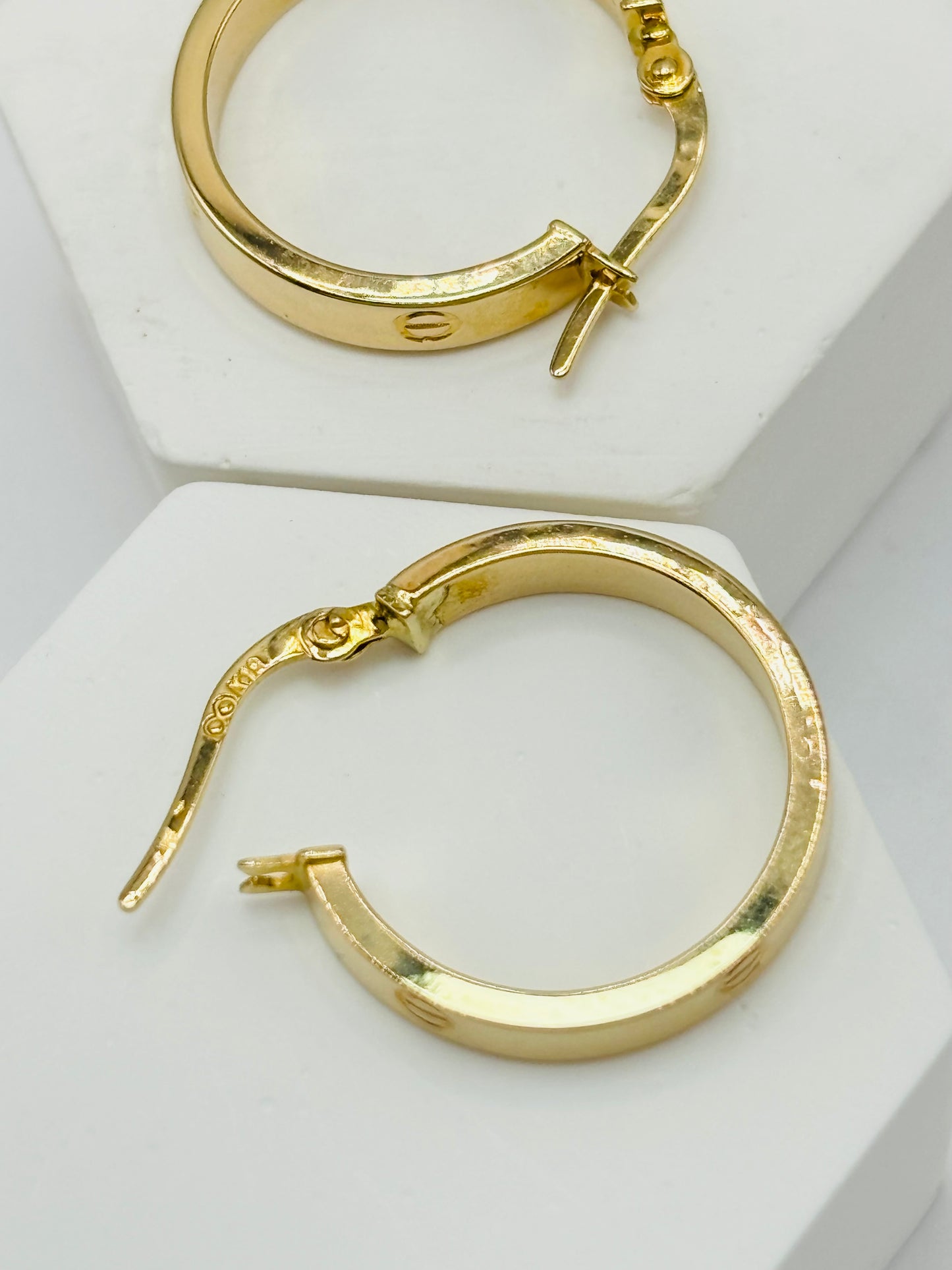 K18 Japan Gold Loop Earrings 19.3mm