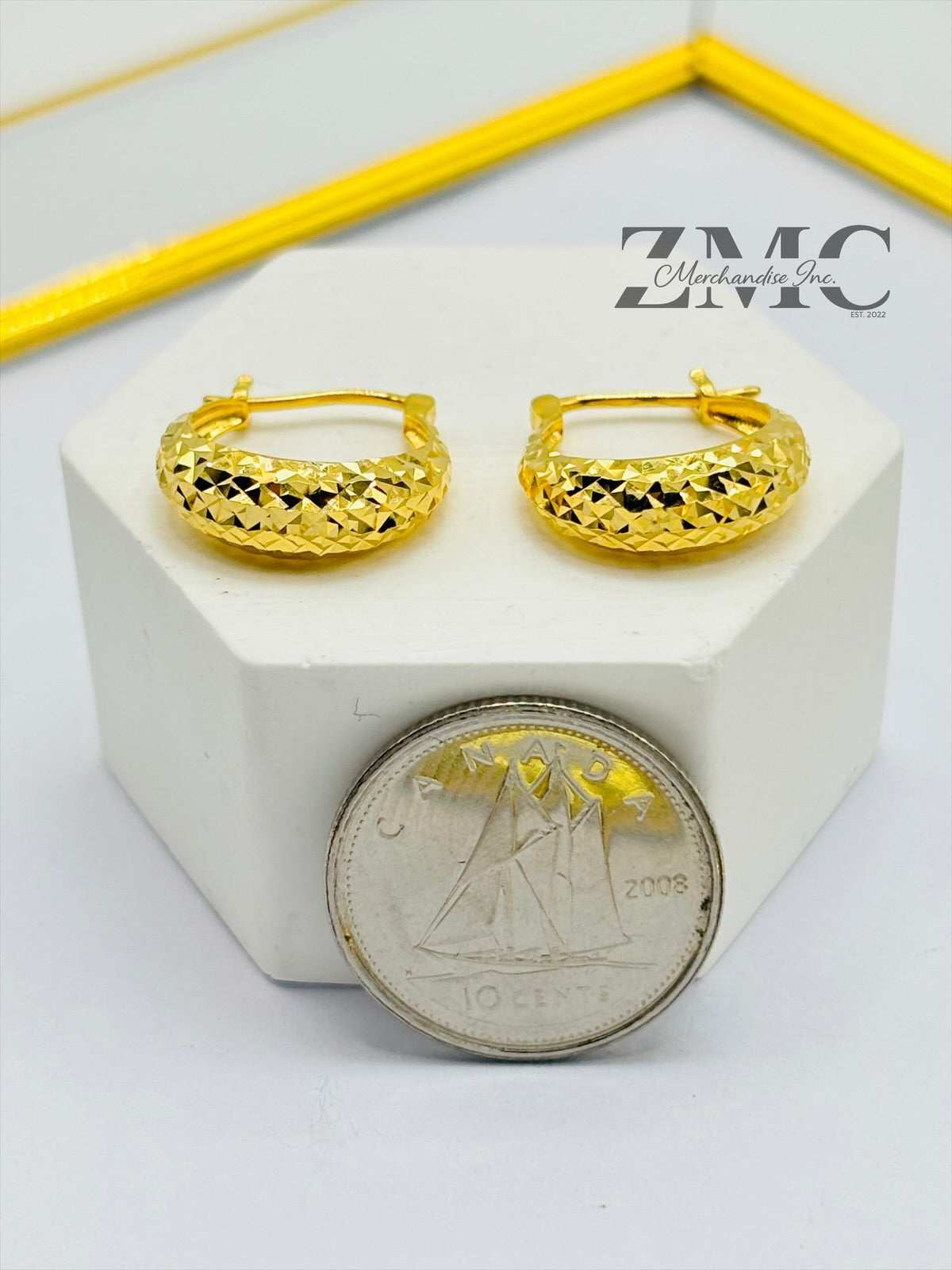 18K Gold Diamond Cut Loop Earrings