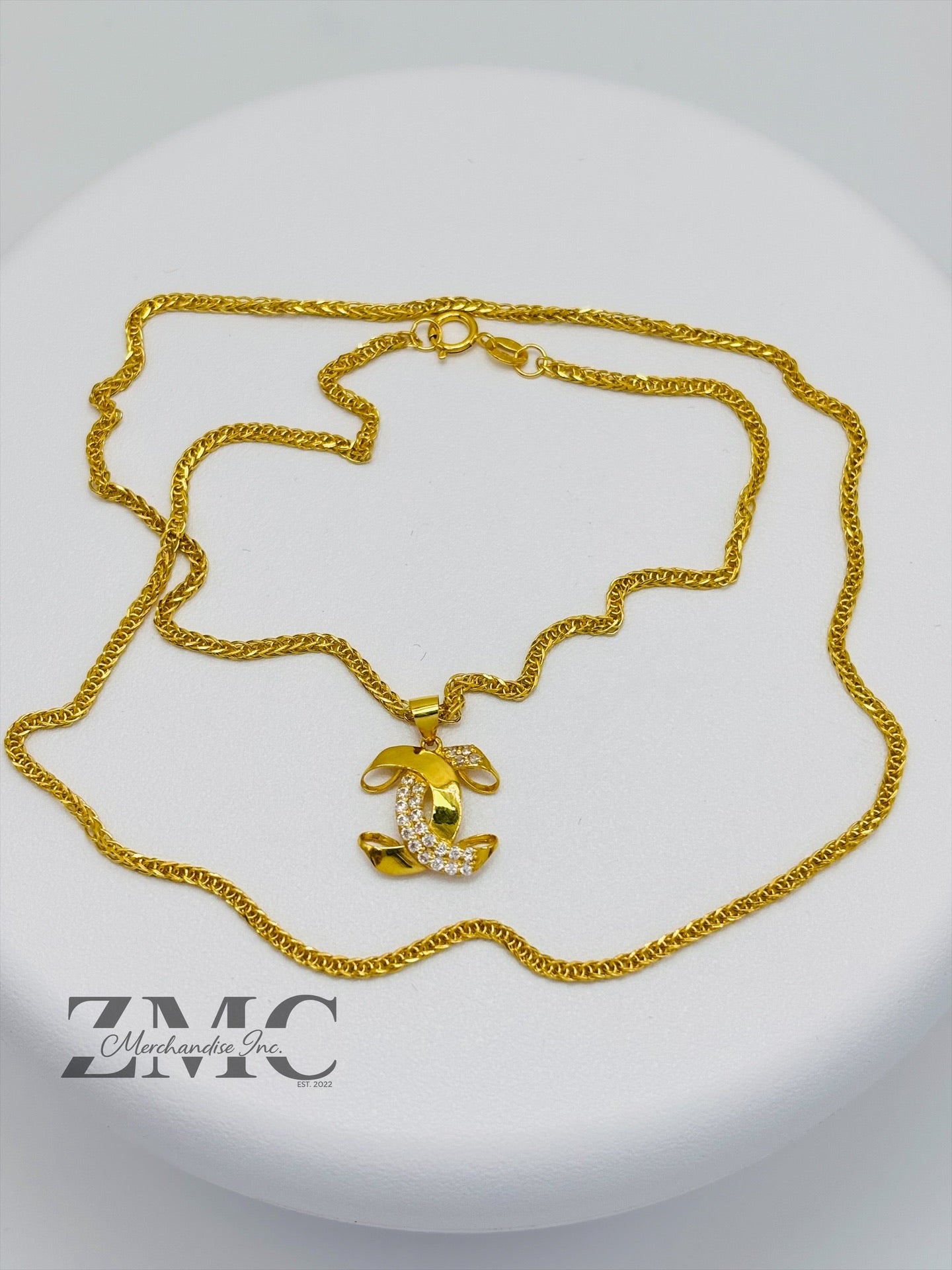 18K Gold C Necklace
