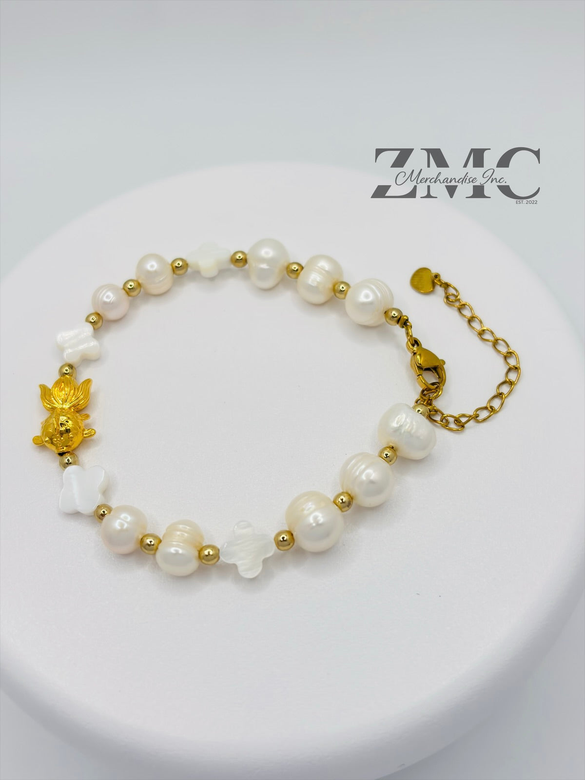 18K Gold Lucky Koi Fish Bracelet Fresh Water Pearl Stone ( Hollow Empty Inside)