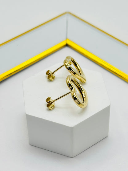 18K Gold Open Heart Earrings