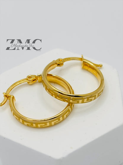 18K Gold Loop F Earrings