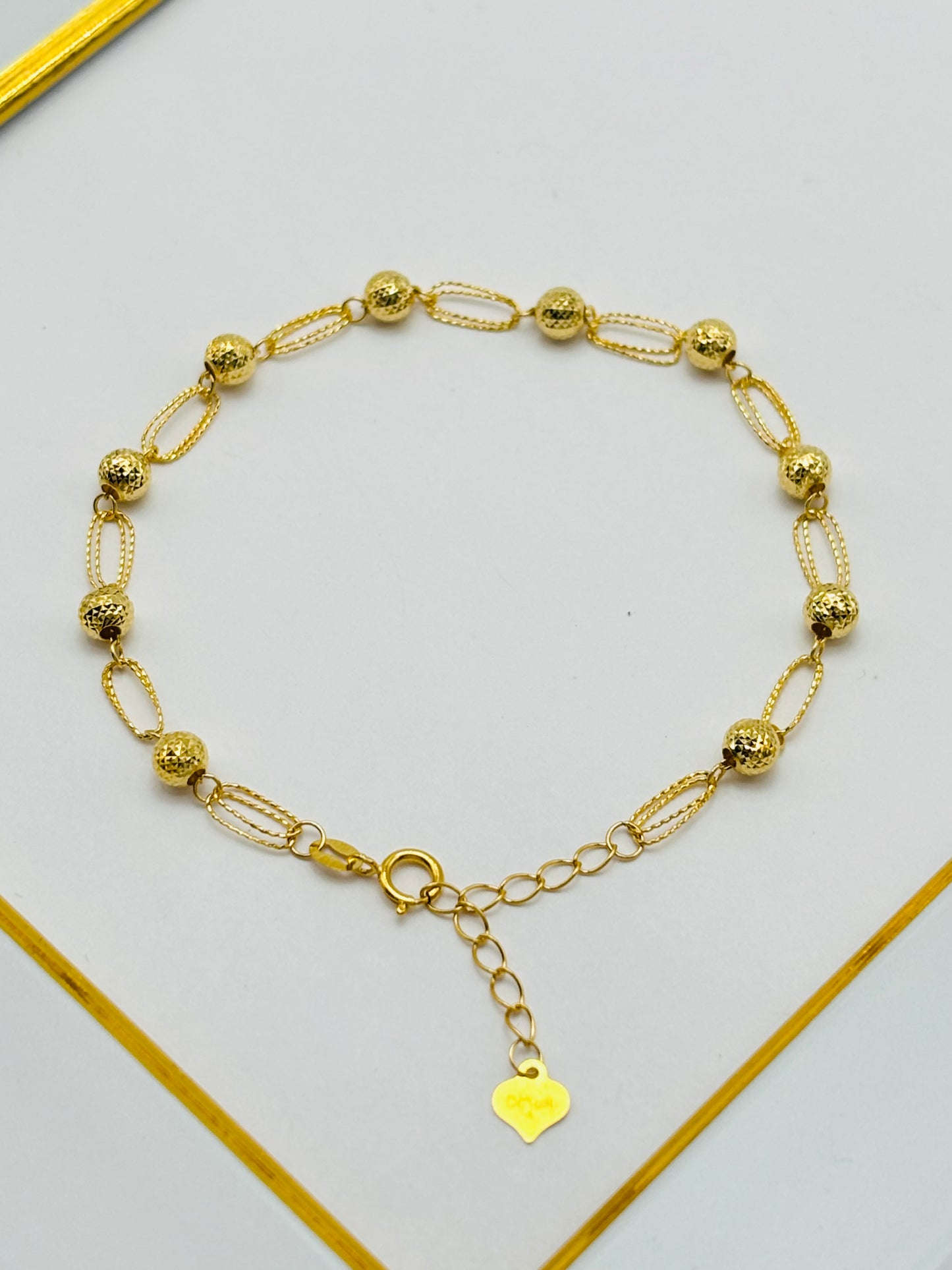 18K Gold Paperclip Diamond Cut Ball Bracelet