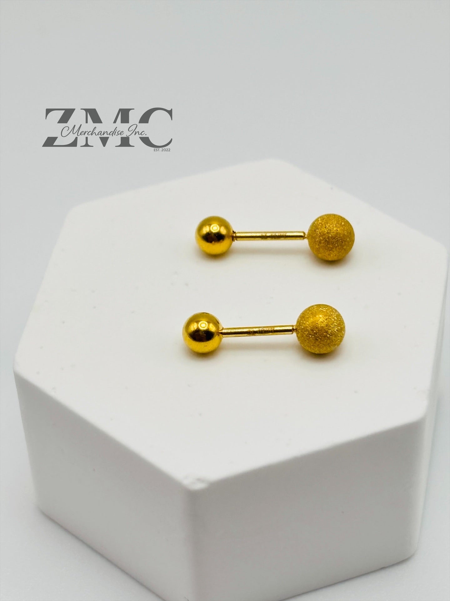 18K Gold Matte/Plain Ball Screw Earrings