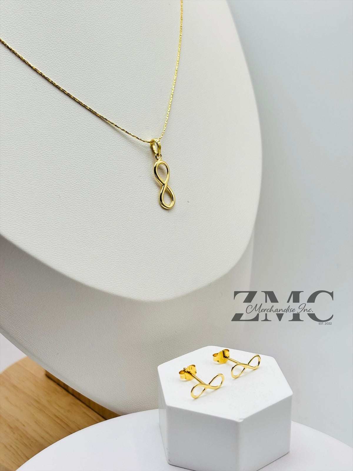 18K Gold Infinity Earrings and Necklace Set