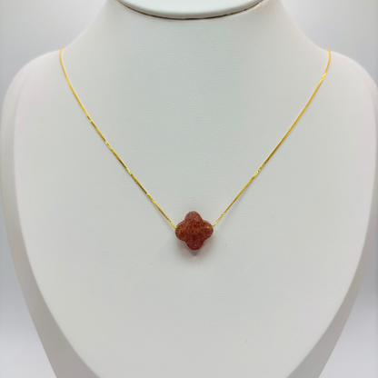 18K Gold Attached Necklace with a Pink Clover Stone
