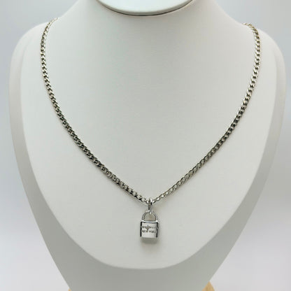 18K White Gold Necklace with Padlock Pendant Set