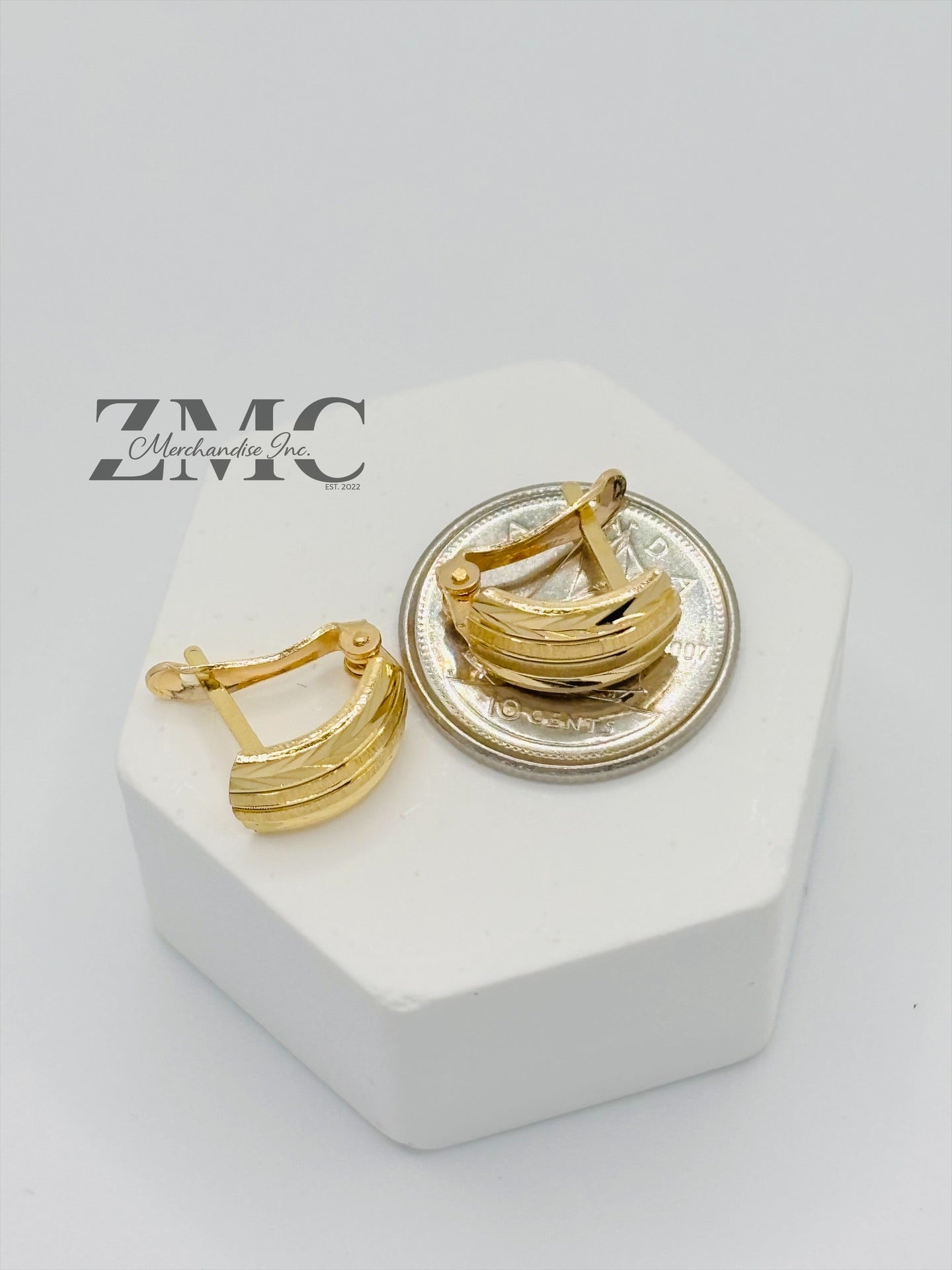 18K Gold Line Clip Type Earrings