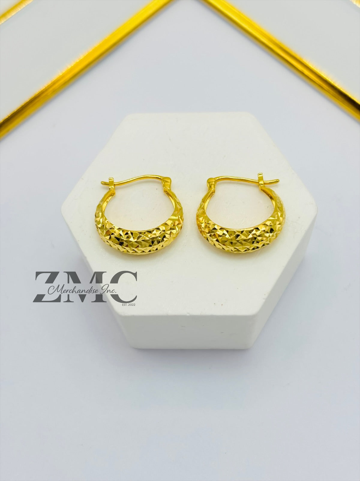 18K Gold Diamond Cut Loop Earrings