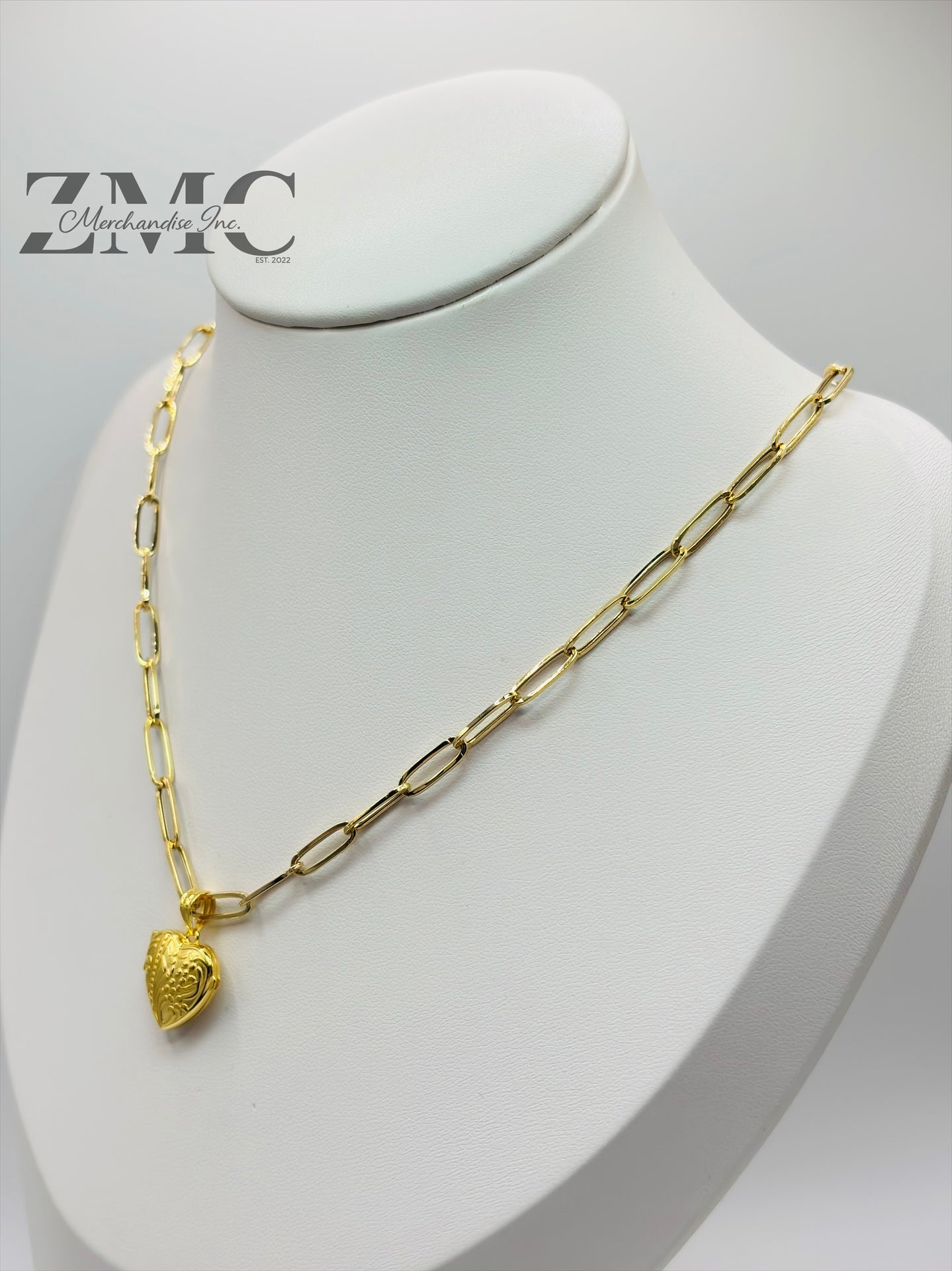 18K Gold Paperclip Heart Locket Necklace