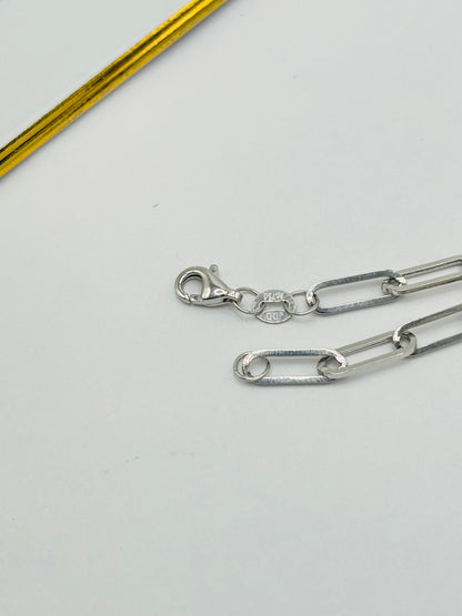 18K White Gold paperclip Bracelet