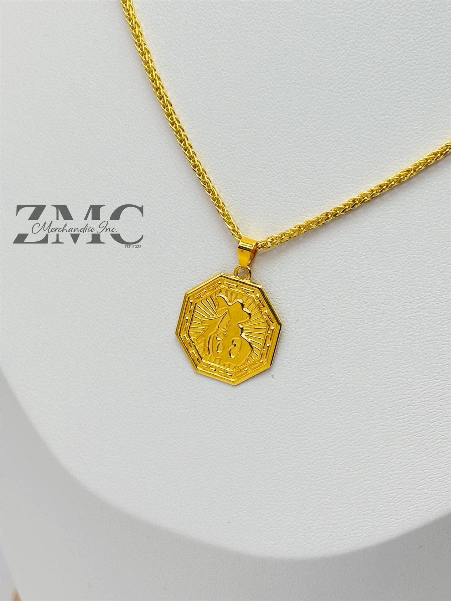 18K Gold Lucky Necklace