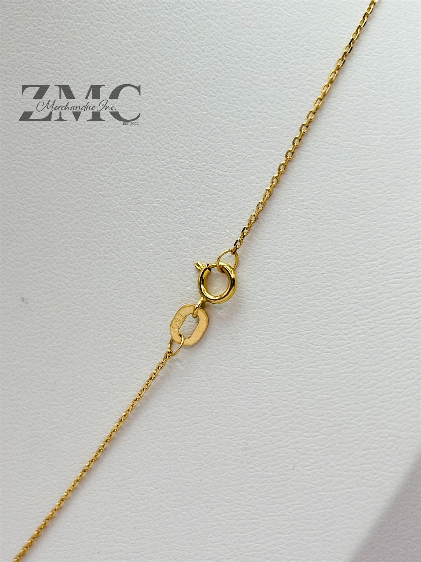 18K Gold Teardrop Attached Pendant Necklace