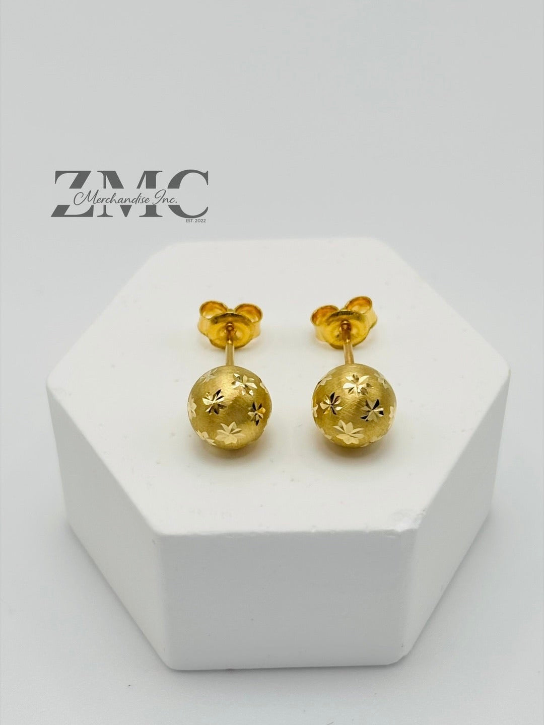 18K Gold Star Ball Earrings