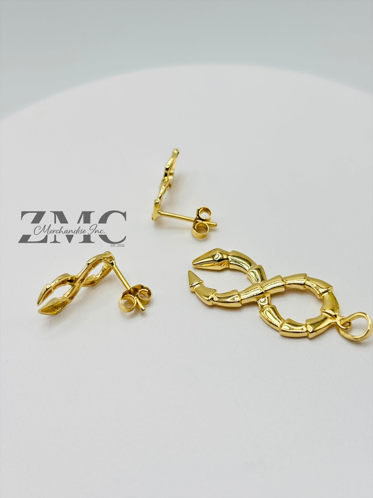 18K Gold Serpent Earrings and Pendant Set