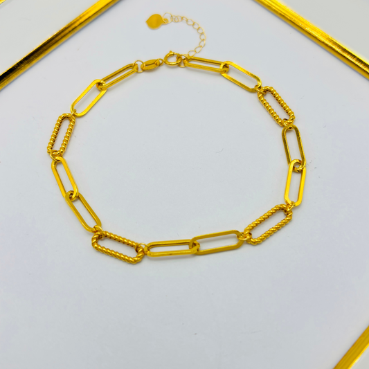 18K Gold Paperclip Bracelet