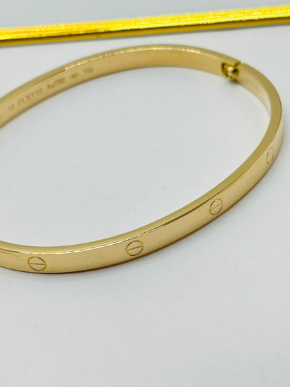 18K Gold Screw Type Bangle