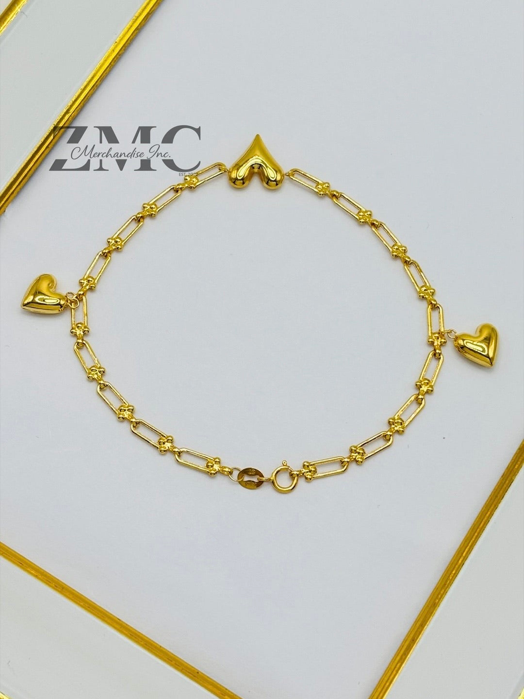 18K Gold Heart Charms Flat Hardware Bracelet