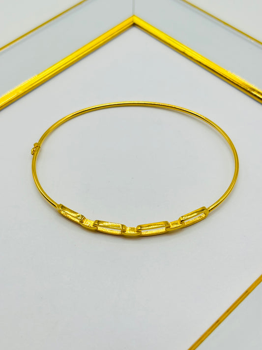 18K Gold Bangle Paperclip