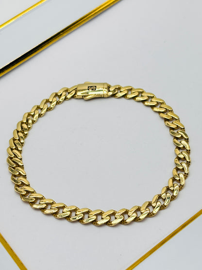 18K Gold Bracelet