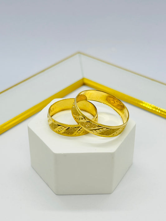 18K Gold Wedding/ Couple  Ring