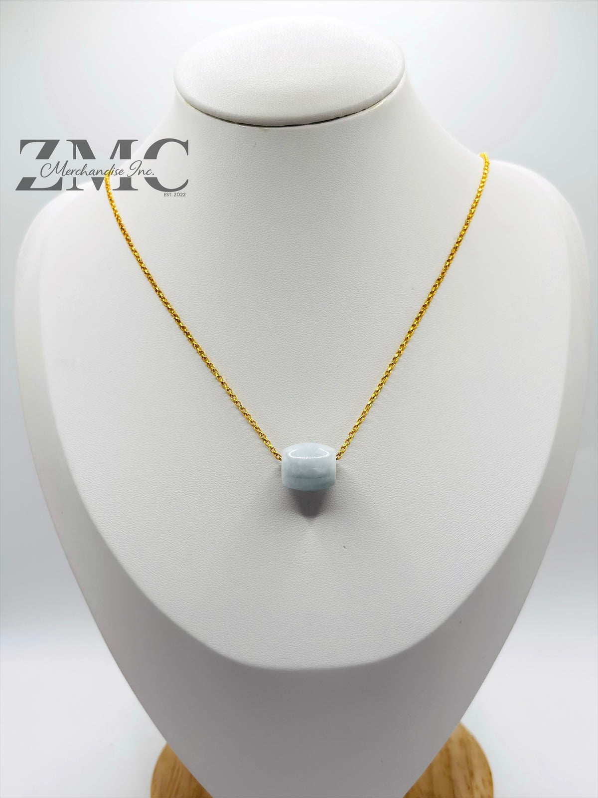 18K Gold Micro tauco Jade Necklace