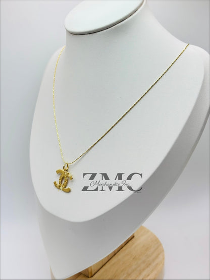 18K Gold C Necklace